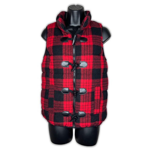 Ruff Hewn Red and Black Buffalo Plaid Vest With Pockets - Picture 4 of 5